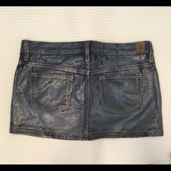 Guess Jeans mini skirt - Picture 2 of 5